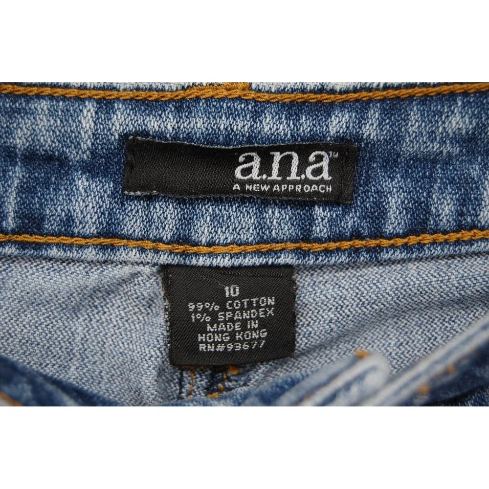 a.n.a A New Approach Jeans Womens 10 Blue Light Wash Studded‎ Mid Rise Bootcut